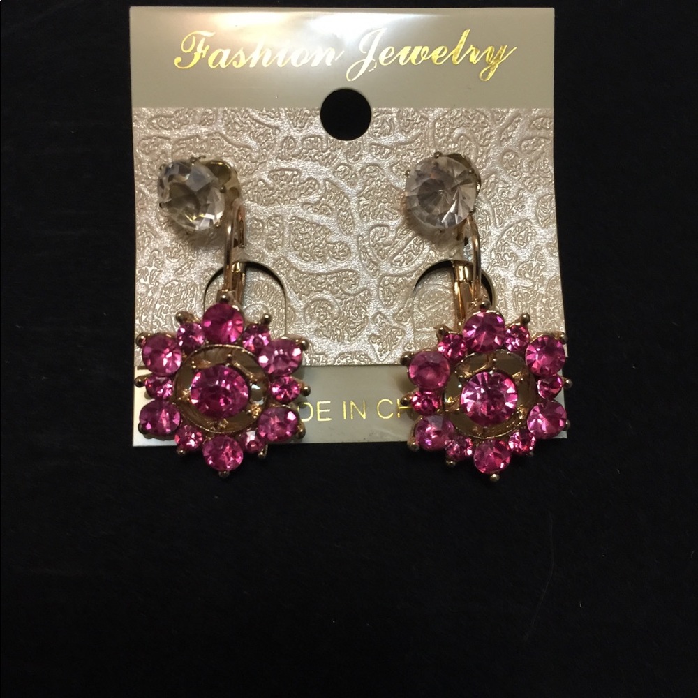 🌻(SOLD) Glamorous Lot of Earrings - Picture 2 of 5